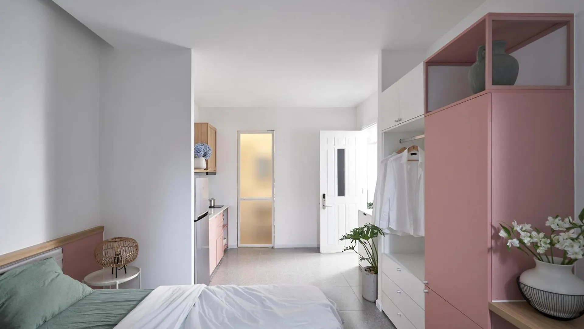 Hotel M Village Living Cao Thang Ho Chi Minh City
