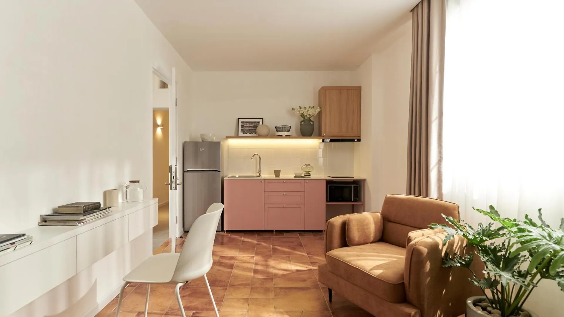 Hotel M Village Living Cao Thang Ho Chi Minh City